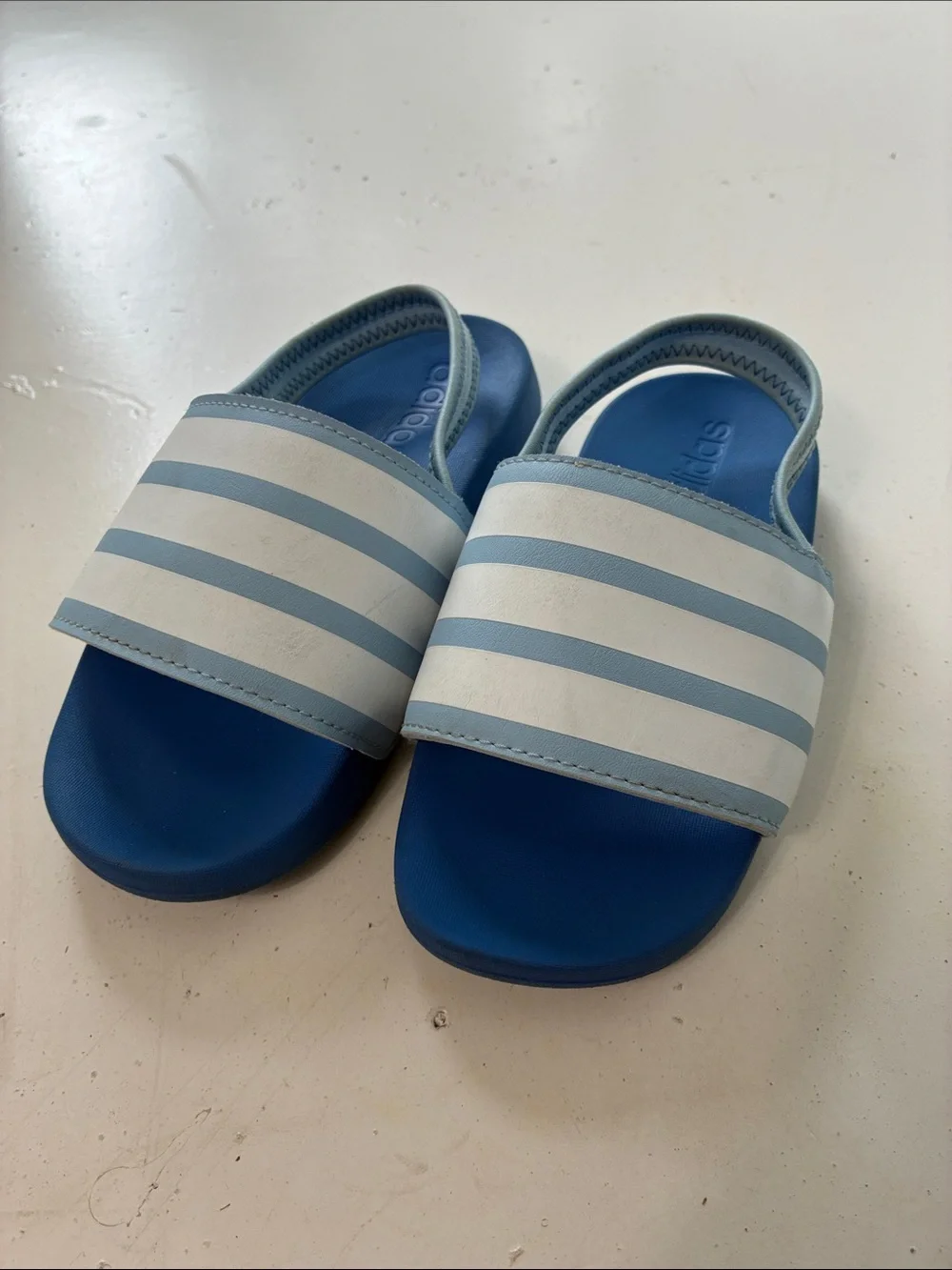 Adidas Youth Sz 1 Slip On Striped Blue Sandal with Strap